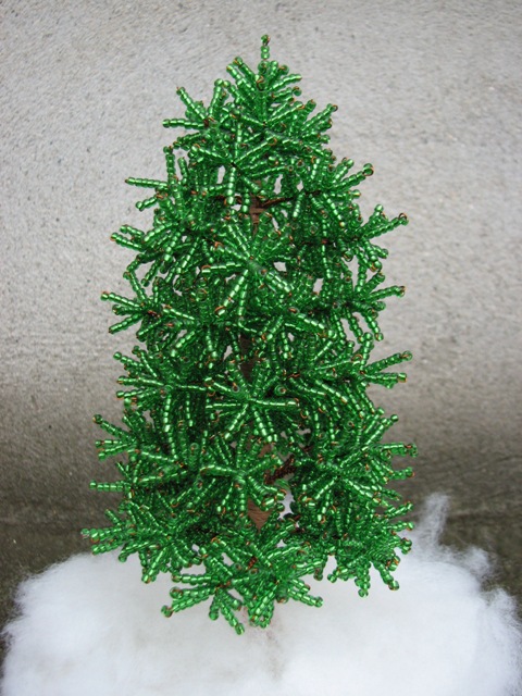дерево из бисера, елка из бисера